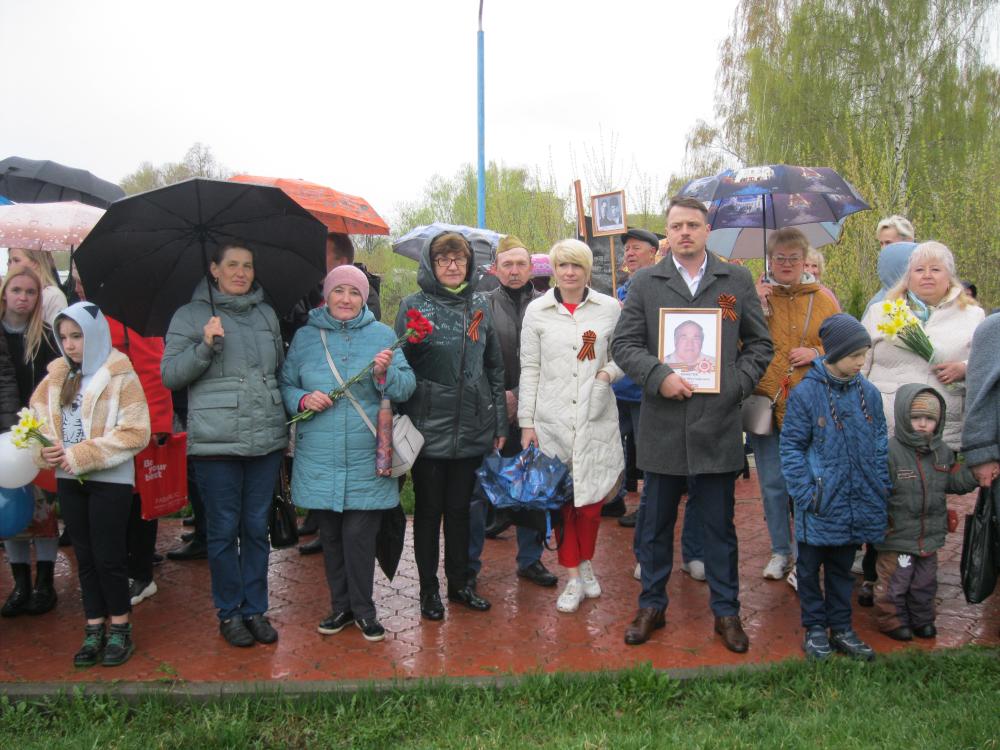 Работники ОБУЗ Пучежская ЦРБ приняли участие в параде праздника к Дню победы 9 мая